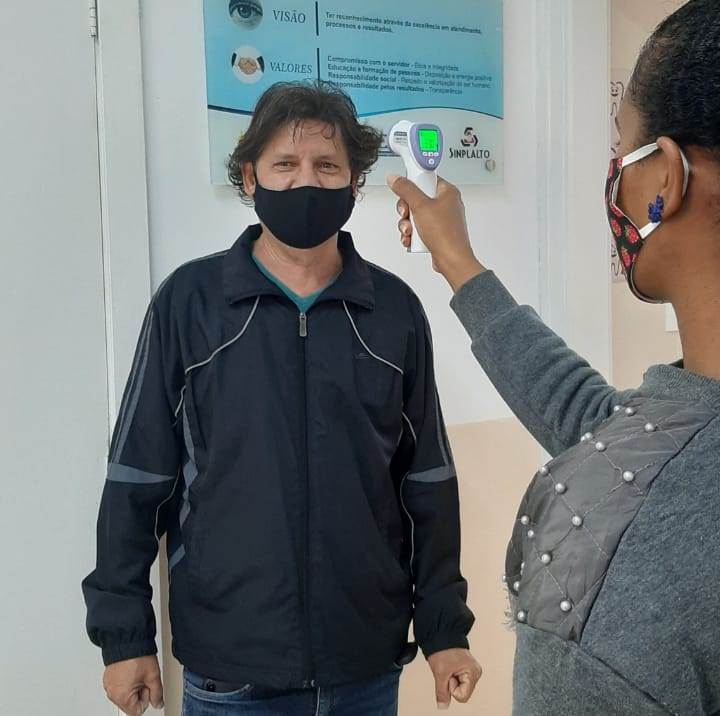 Sinplalto inicia procedimento de medição de temperatura dos seus filiados e colaboradores em tempo de Covid 19