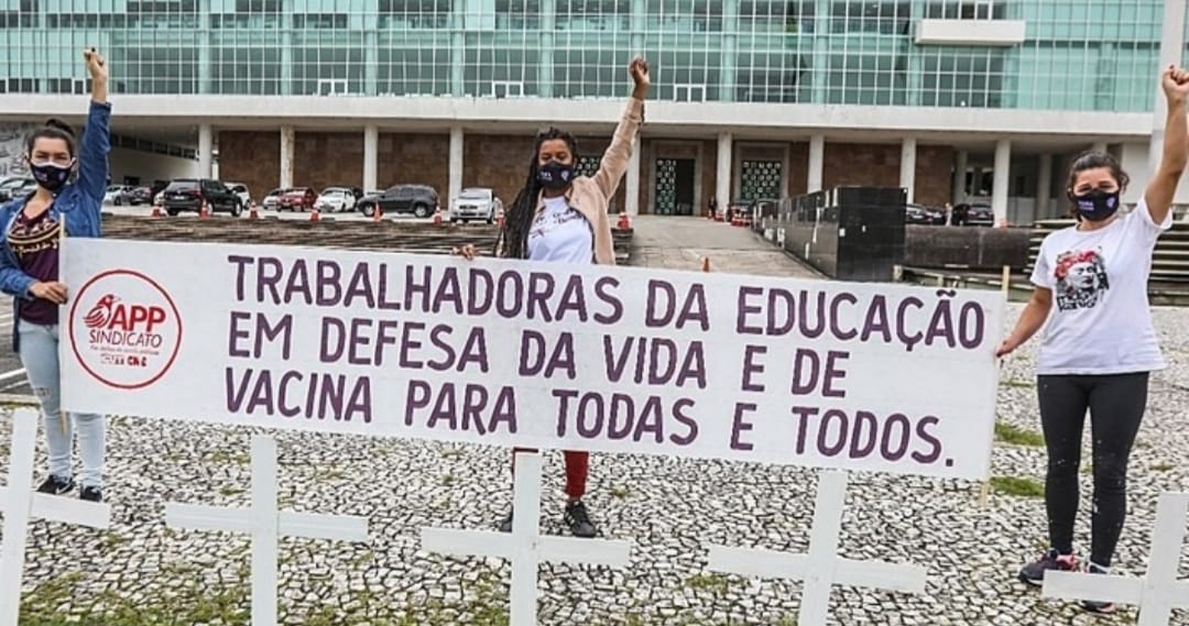 Artigo - Essencial é a vida - por Heleno Araújo