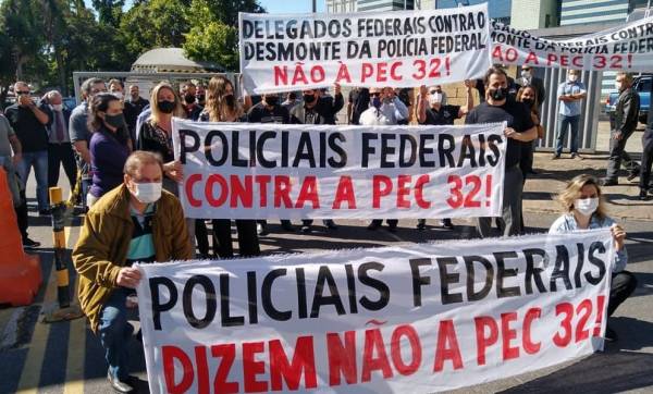 Servidores protestam em todo o país contra PEC 32 e o ataque aos serviços públicos