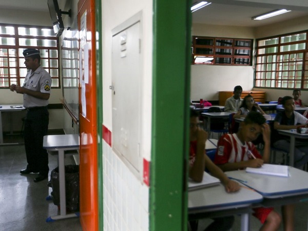 Os impactos da reforma administrativa na educação