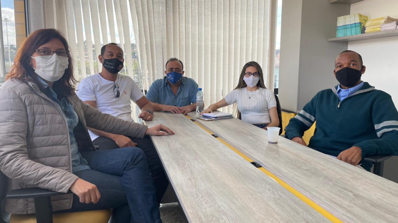 Diretoria da Feserv-Minas  inicia projeto para oferecer Assessoria de Comunicação aos filiados