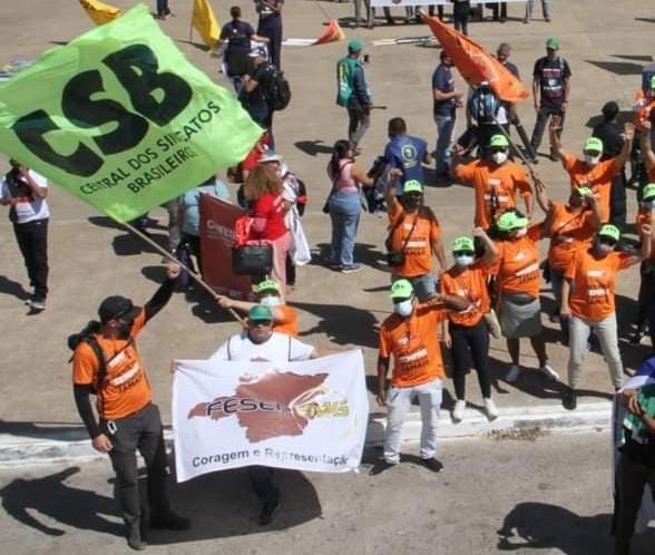 Uma data  histórica contra a Reforma Administrativa tem participação da Feserv-Minas