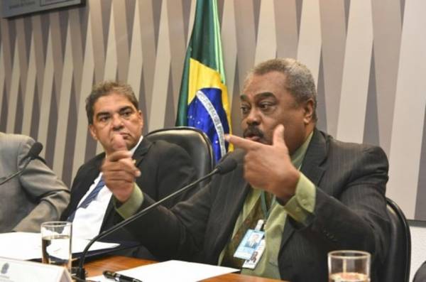 Confederação dos Servidores Públicos do Brasil: 'Vamos derrotar a PEC 32'