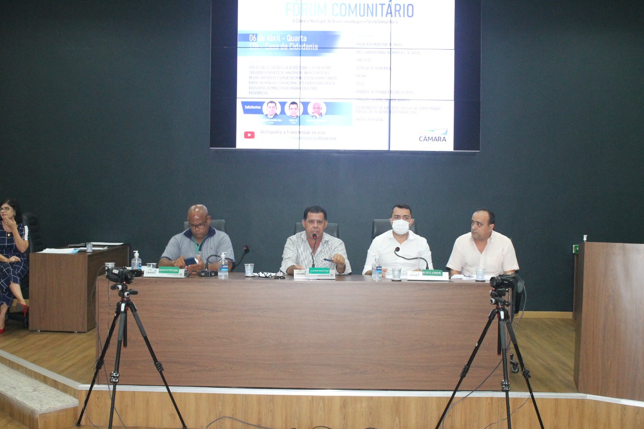 Fórum Comunitário debate projeto de lei sobre o novo Estatuto Municipal