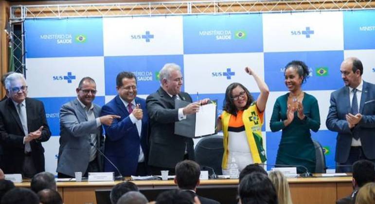 Ministério aumenta salário de agentes comunitários em saúde 