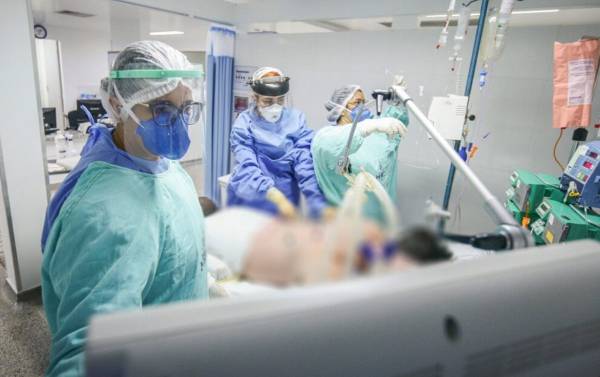 ‘Vitória de toda a categoria’, diz presidente do Cofen sobre aprovação da PEC do piso da Enfermagem