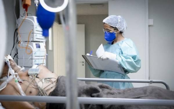 Prazo para Bolsonaro sancionar ou vetar piso da Enfermagem termina na quinta