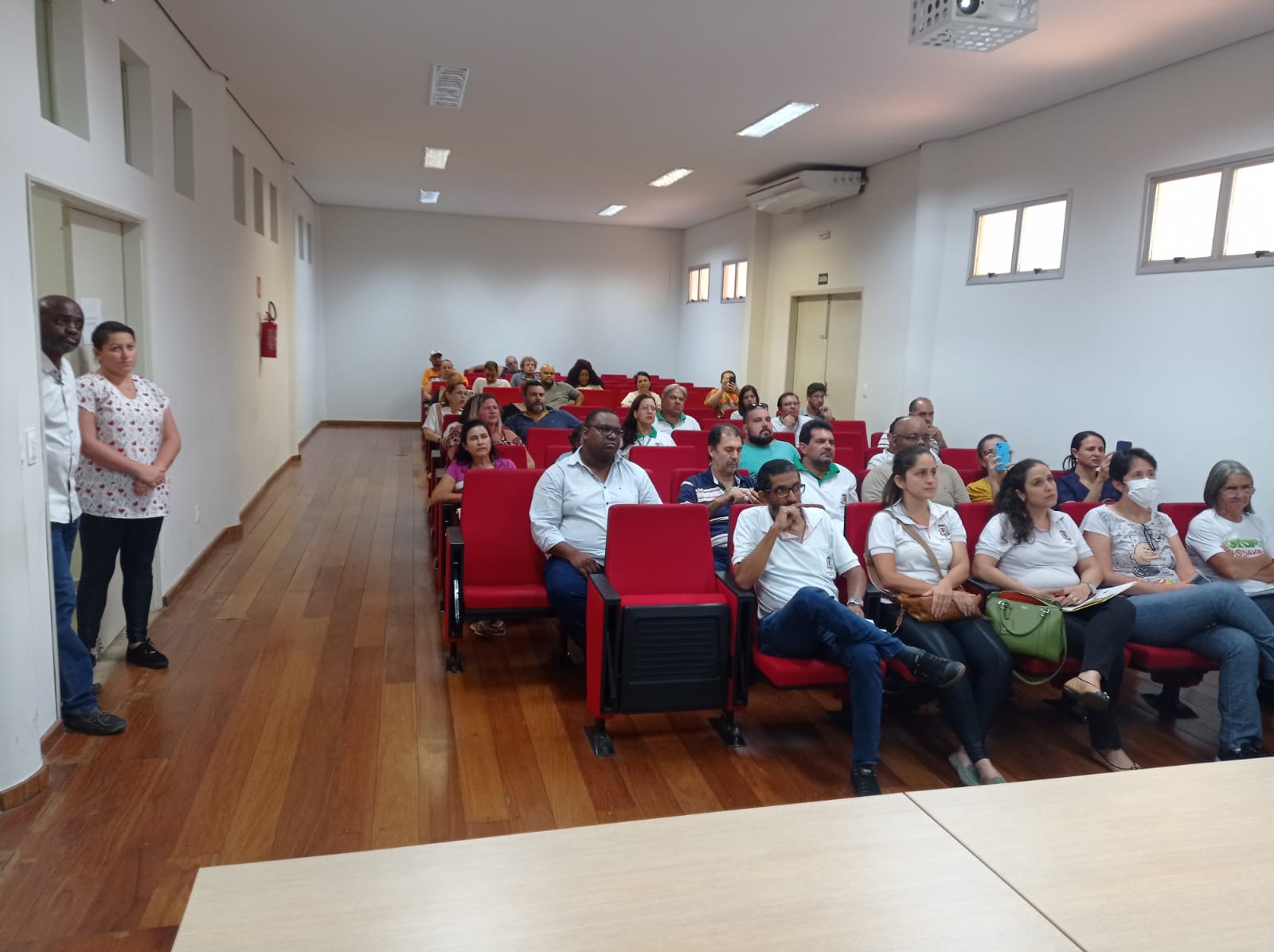 SindServ frutal  realiza primeira reunião com Servidores Públicos Municipais  de apresenta proposta do plano de cargo e salários