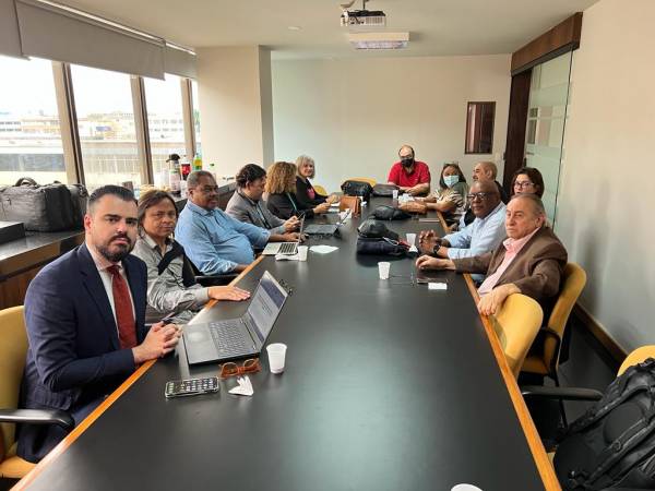 CSPB se empenha para incluir Marco Regulatório e devolução da PEC 32 no relatório do governo de transição