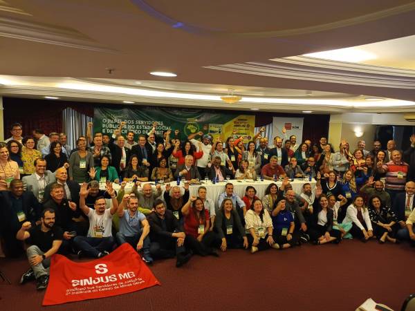 Seminário debate arcabouço fiscal, reforma tributária, democracia e Marco Regulatório