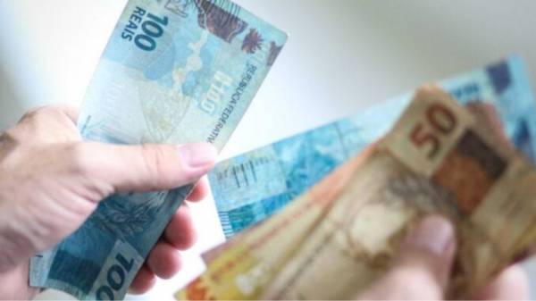 Entenda como funciona a previdência complementar dos servidores e opções nas três esferas